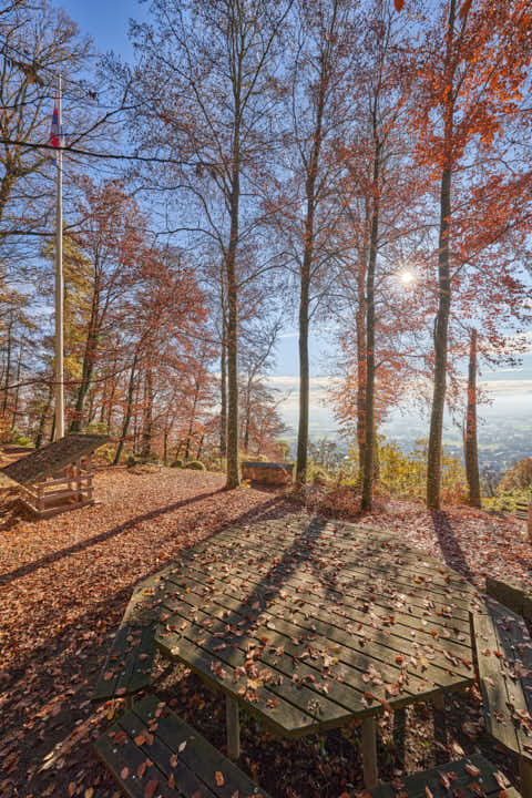 Gemeinde Julbach Landkreis Rottal-Inn Schlossberg Herbst (Dirschl Johann) Deutschland PAN